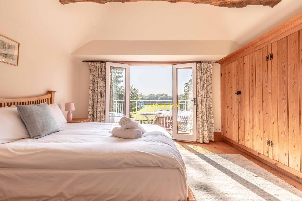 Chestnut Cottage - Stunning Countryside Views! Parking, 4 Bed, 3 Bathrooms White Waltham Екстериор снимка