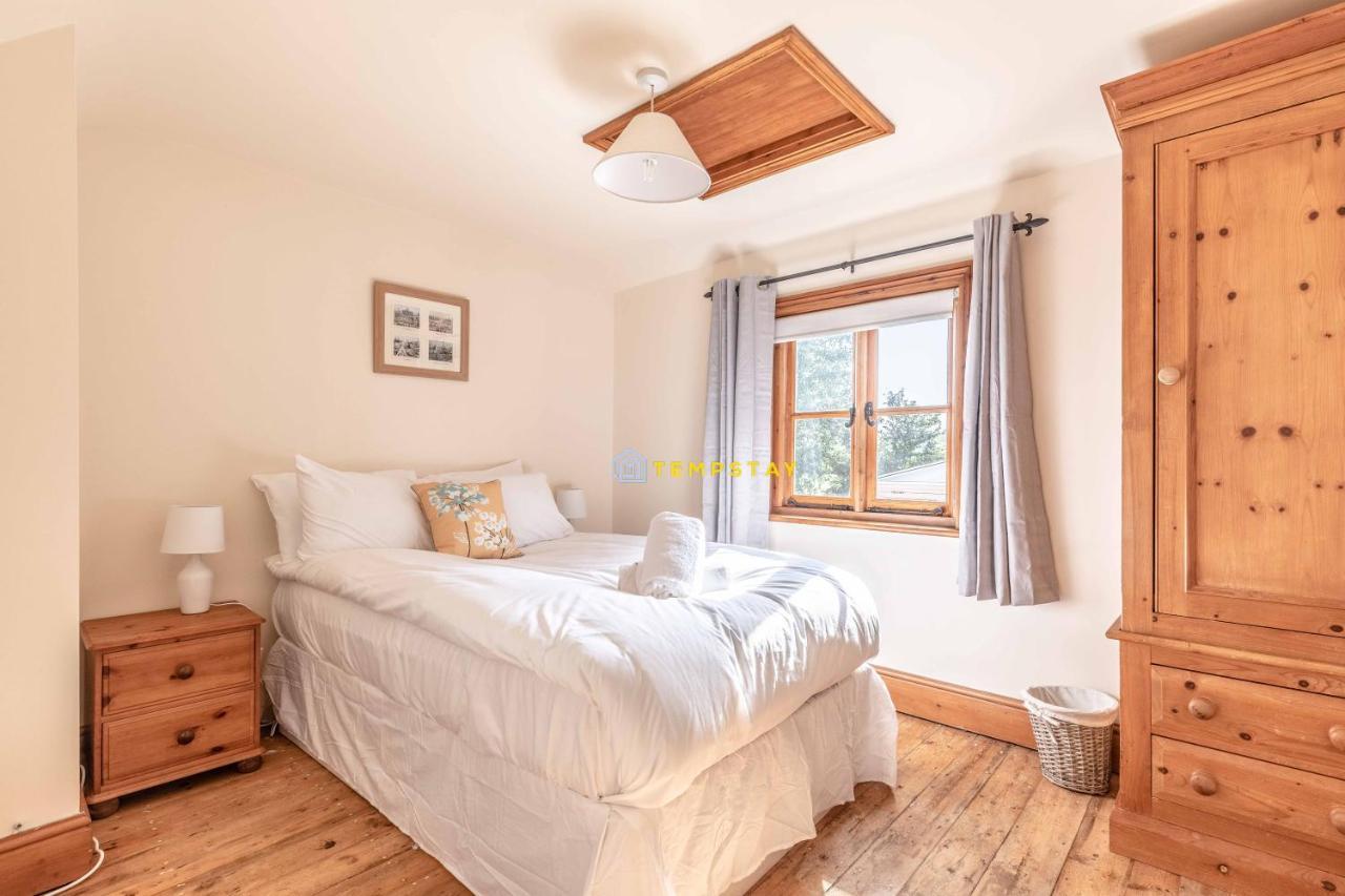 Chestnut Cottage - Stunning Countryside Views! Parking, 4 Bed, 3 Bathrooms White Waltham Екстериор снимка